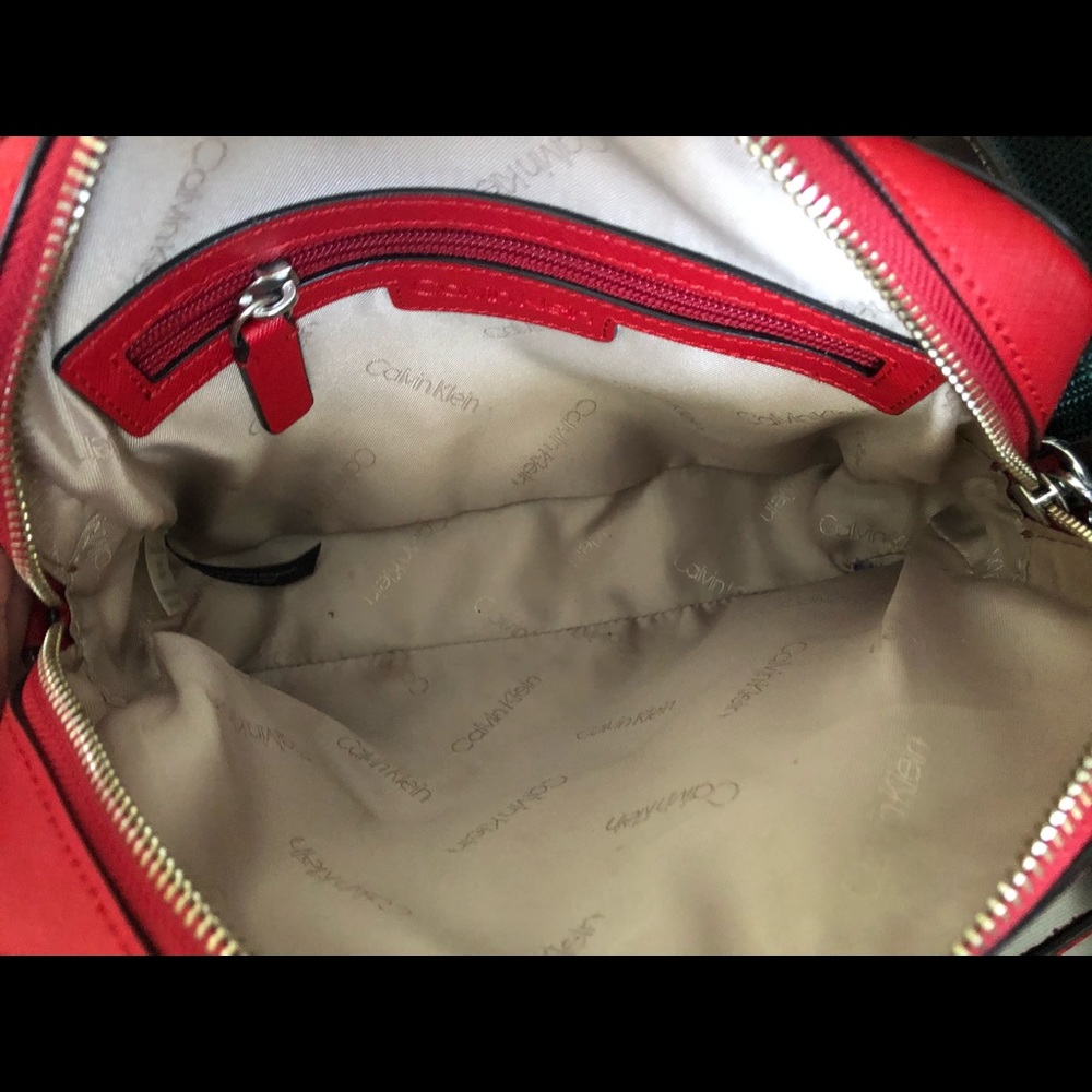 Calvin Klein Red Bag (see description/pics) - Picture 7 of 9